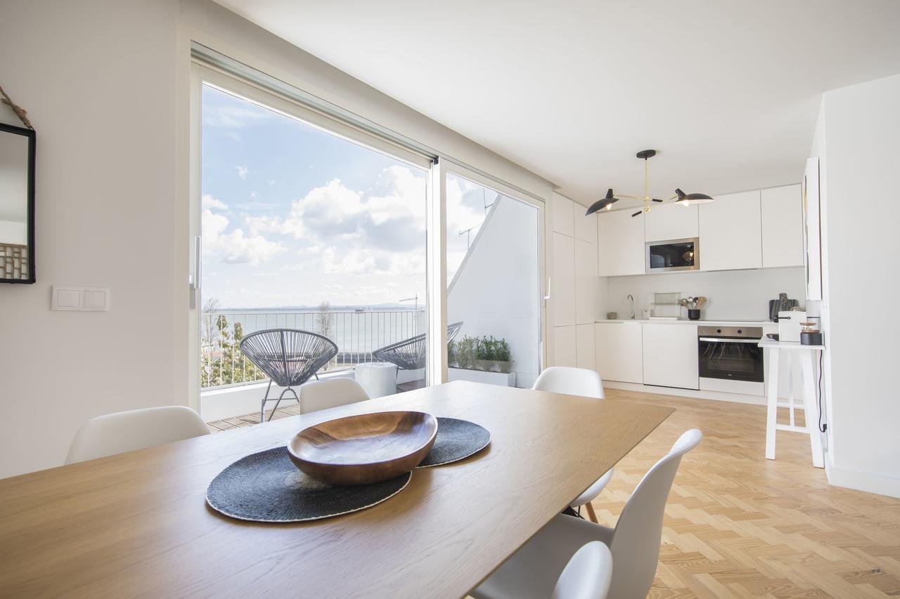 Lovelystay - Penthouse On The Tagus In Alfama Lissabon Exterior foto
